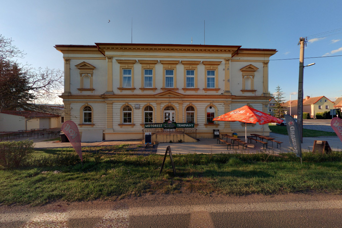 Bistro Trnovany — budova restaurace